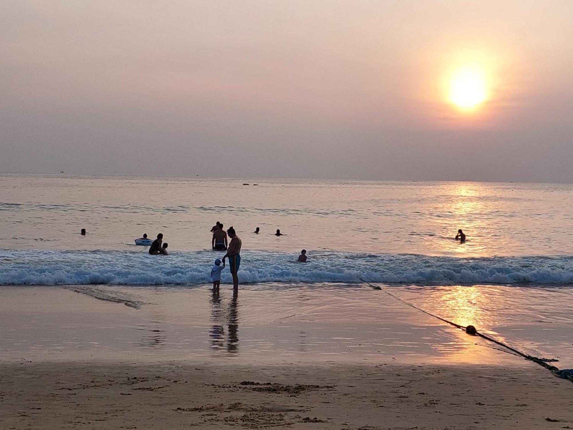 Karon Hill Family Apart 72 M2 Seaview Ngoại thất bức ảnh